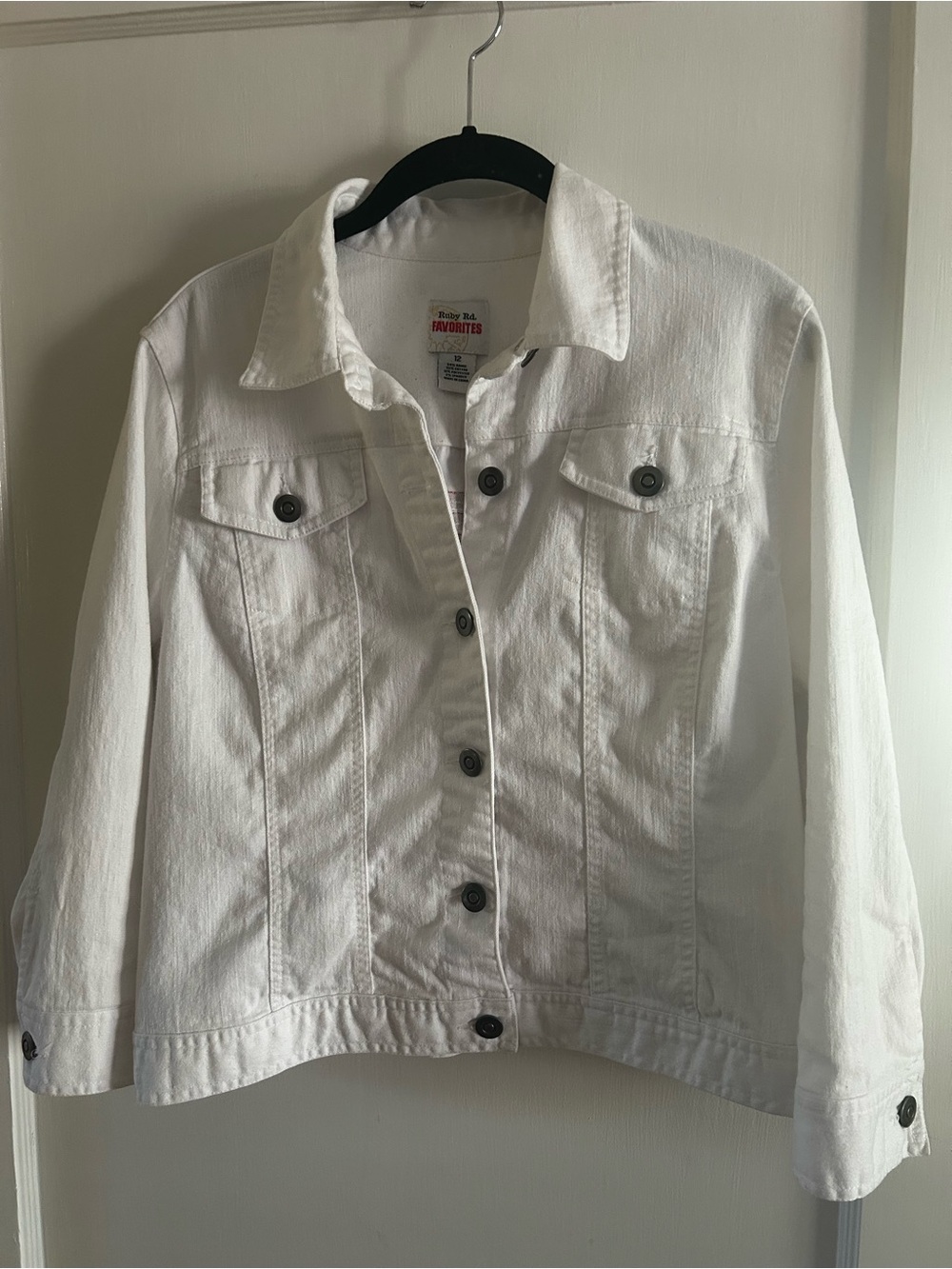 Ruby Rd. White Denim Button-Front Jean Jacket with Flag Design - Picture 2 of 7